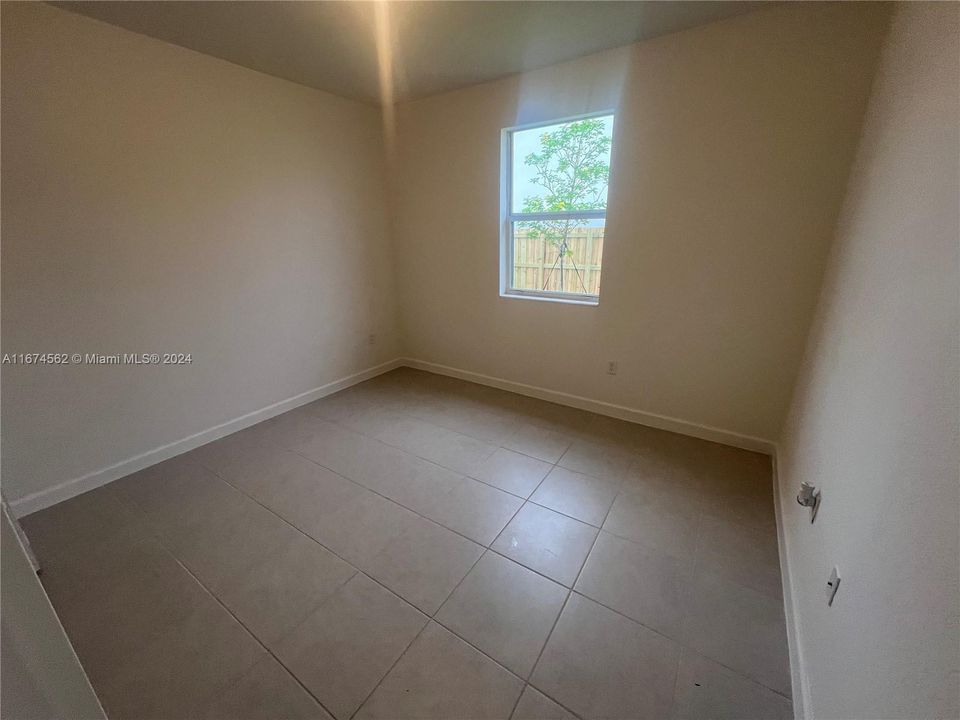 For Rent: $1,750 (1 beds, 1 baths, 0 Square Feet)