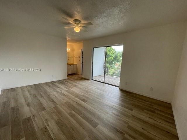 For Rent: $3,000 (3 beds, 2 baths, 1276 Square Feet)