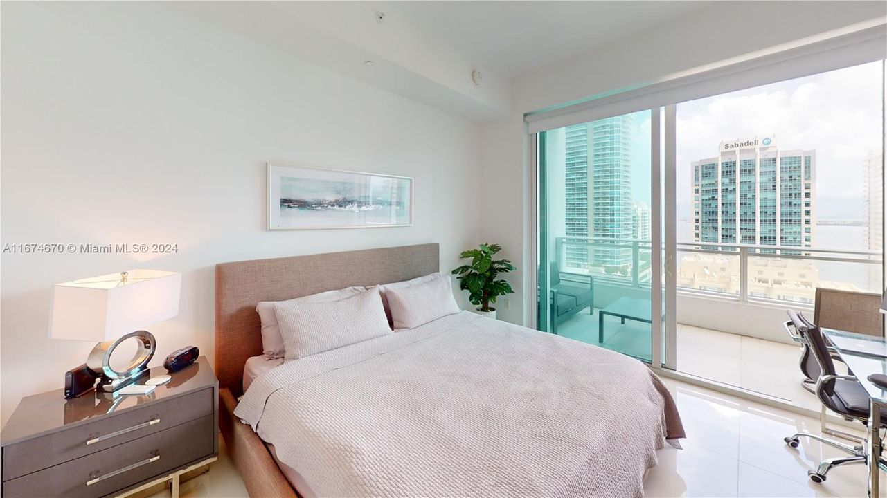 For Sale: $595,000 (1 beds, 1 baths, 770 Square Feet)