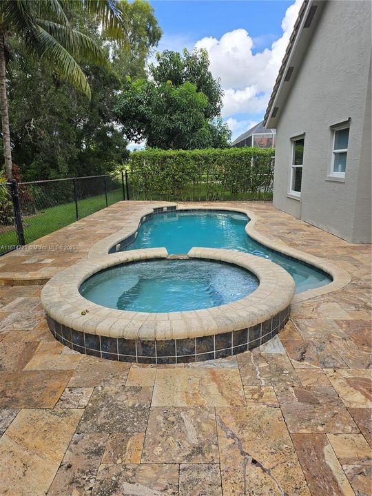 Pool and jacuzzi