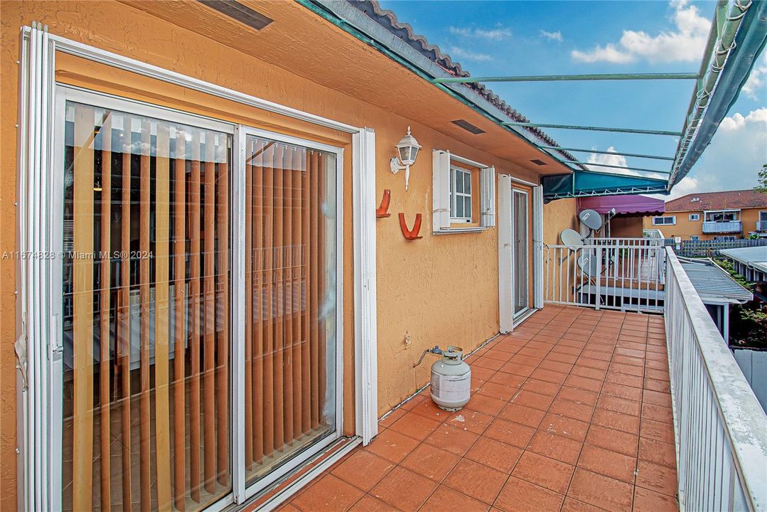 En Venta: $360,000 (2 camas, 2 baños, 0 Pies cuadrados)