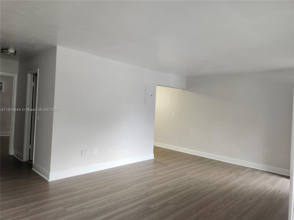 For Rent: $1,800 (1 beds, 1 baths, 0 Square Feet)