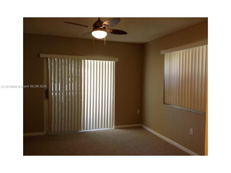 For Rent: $2,100 (2 beds, 2 baths, 1113 Square Feet)