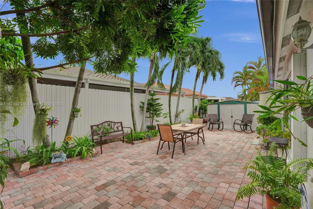 For Sale: $644,900 (3 beds, 2 baths, 1775 Square Feet)