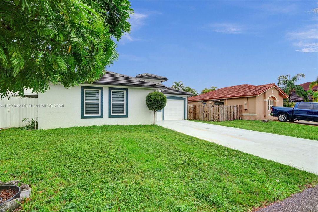 For Sale: $644,900 (3 beds, 2 baths, 1775 Square Feet)