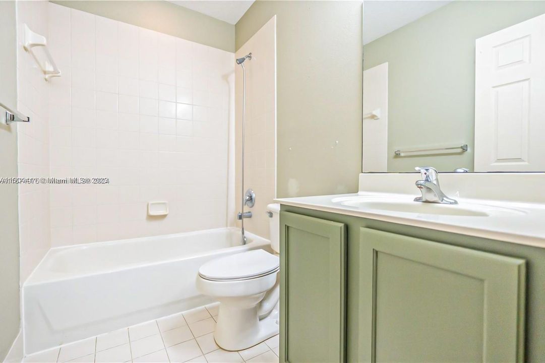 For Sale: $415,000 (3 beds, 2 baths, 1626 Square Feet)