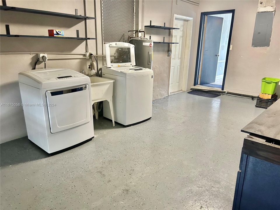 LAUNDRY AREA