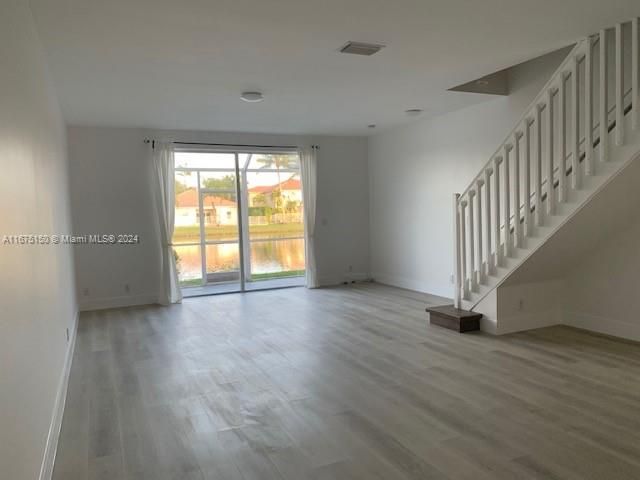 For Rent: $3,450 (3 beds, 2 baths, 1443 Square Feet)