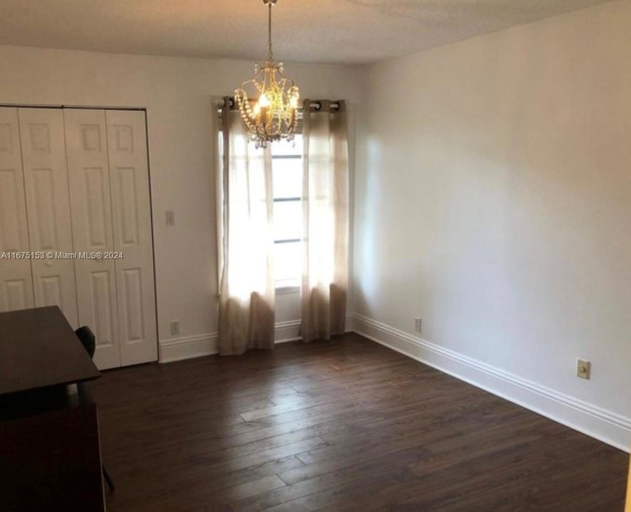 For Rent: $3,300 (3 beds, 2 baths, 1640 Square Feet)