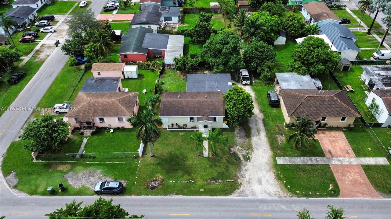 For Sale: $430,000 (3 beds, 2 baths, 1154 Square Feet)