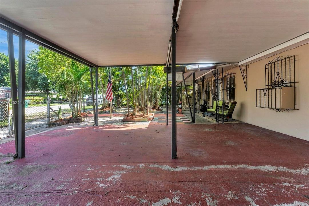 En Venta: $495,000 (3 camas, 2 baños, 1587 Pies cuadrados)