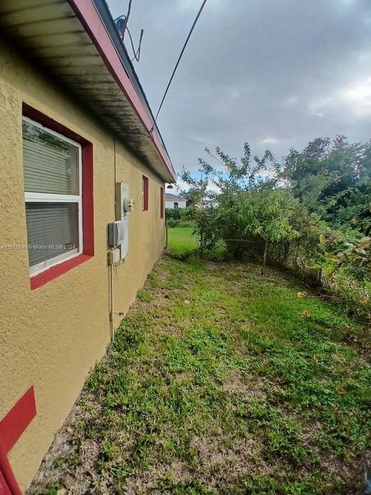 En Venta: $315,000 (3 camas, 2 baños, 1353 Pies cuadrados)