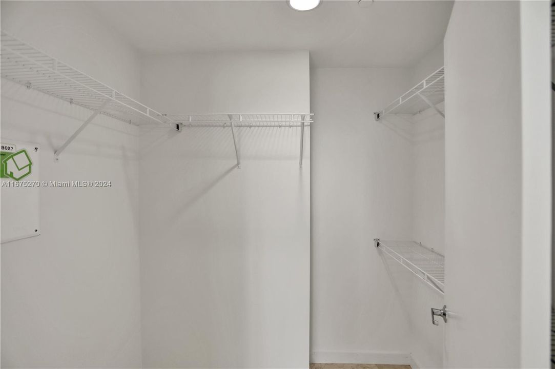 Walk-in closet