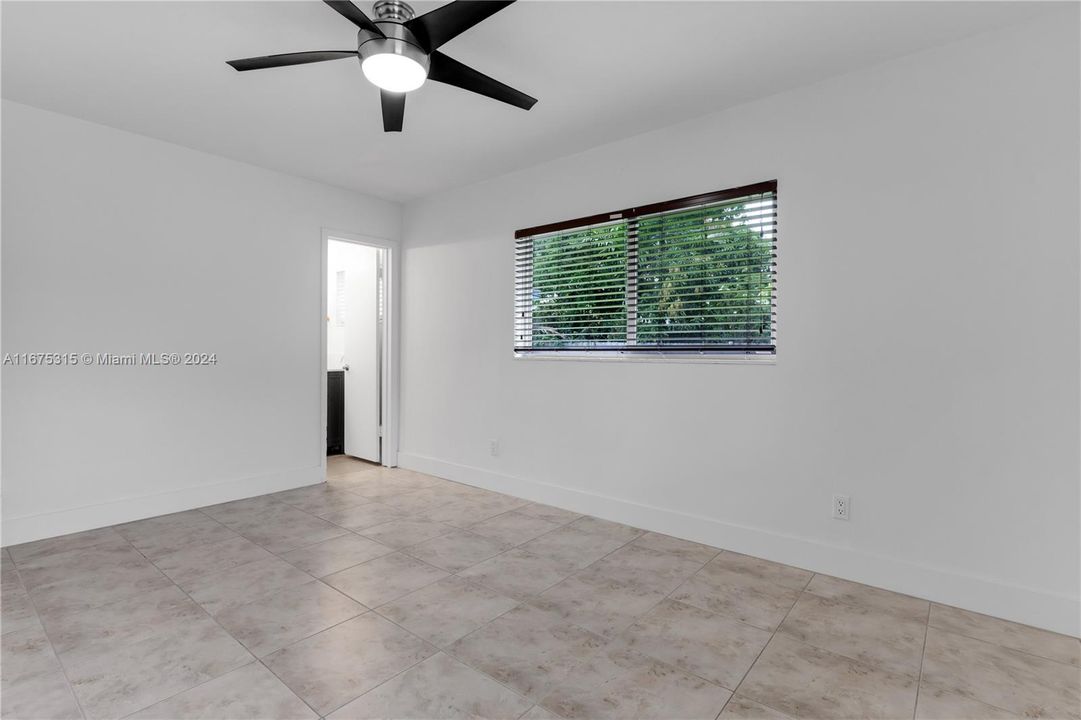 For Rent: $4,000 (3 beds, 2 baths, 1608 Square Feet)