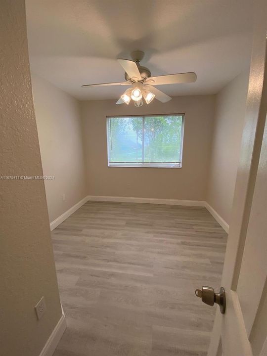 For Rent: $3,000 (3 beds, 2 baths, 1420 Square Feet)