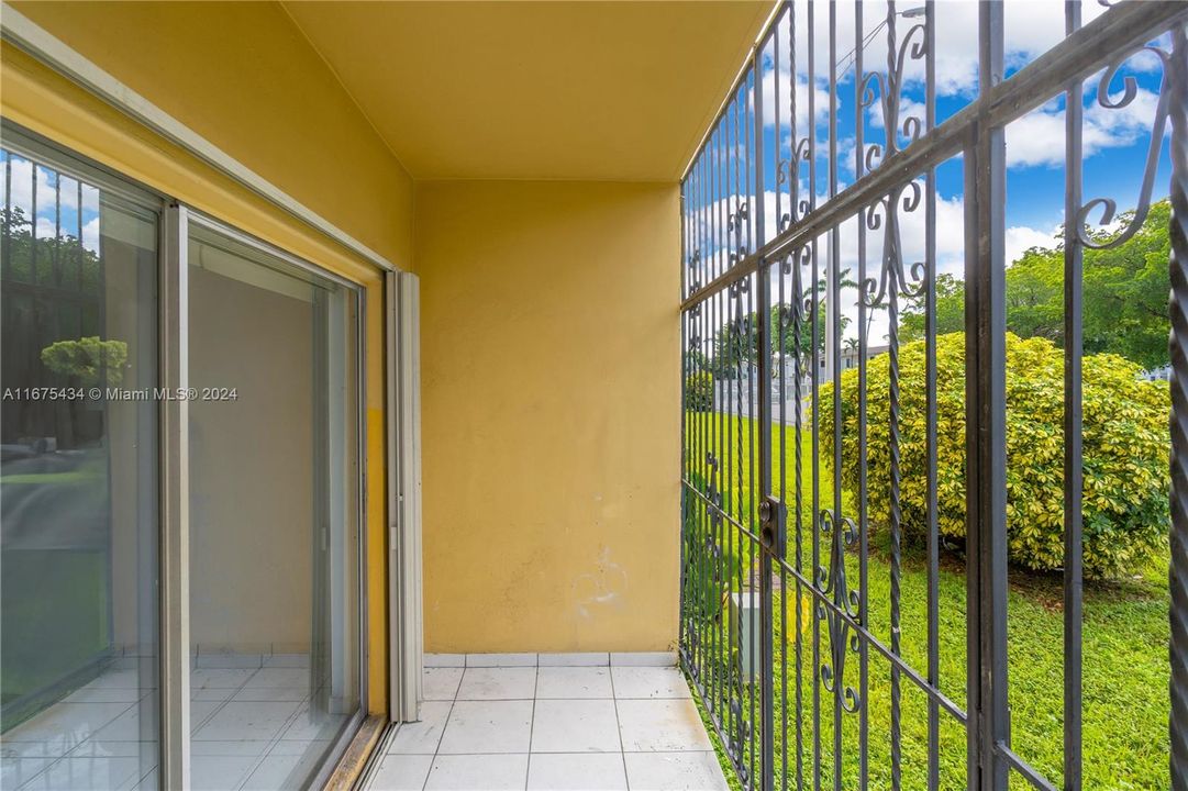 En Venta: $260,000 (2 camas, 2 baños, 0 Pies cuadrados)