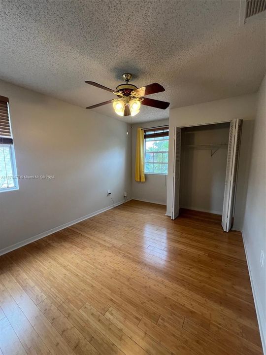 For Rent: $4,200 (4 beds, 2 baths, 1847 Square Feet)