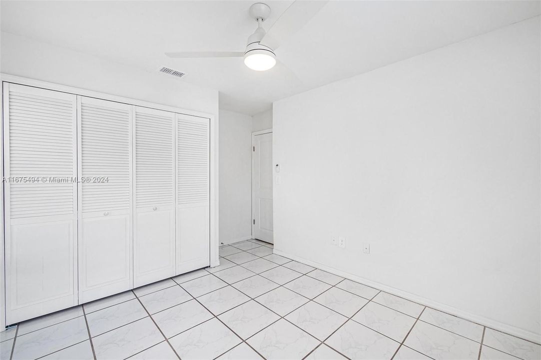 For Rent: $4,000 (3 beds, 2 baths, 1934 Square Feet)