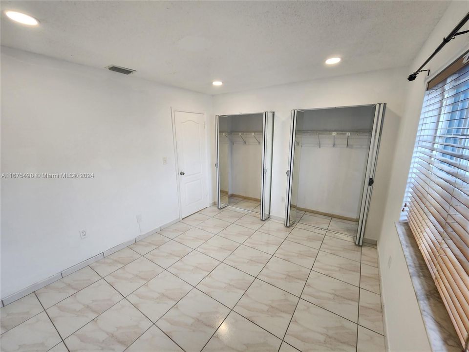 For Rent: $1,700 (1 beds, 1 baths, 0 Square Feet)