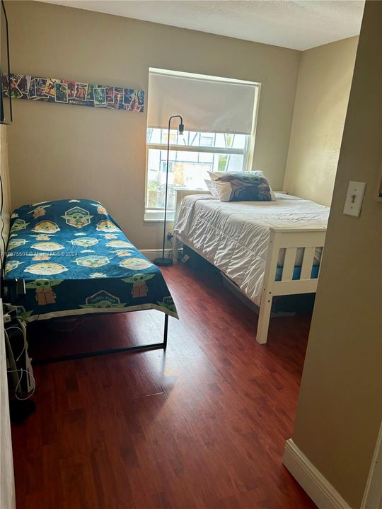 For Rent: $3,000 (3 beds, 2 baths, 1330 Square Feet)