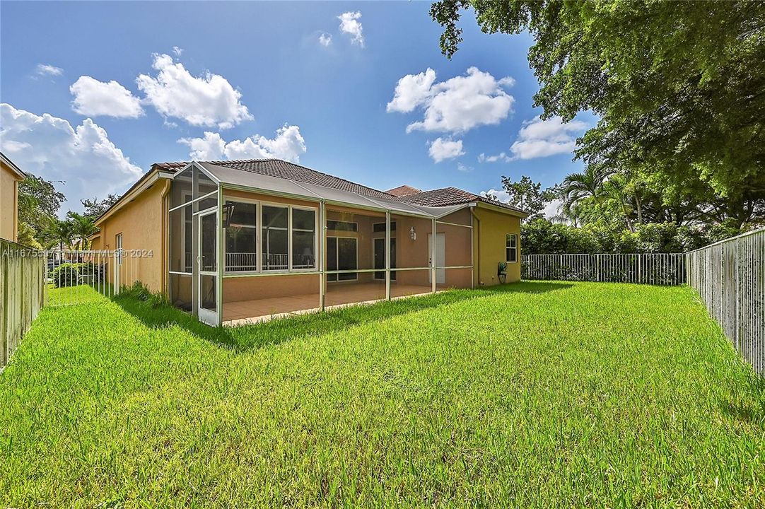 For Sale: $829,900 (3 beds, 2 baths, 2091 Square Feet)