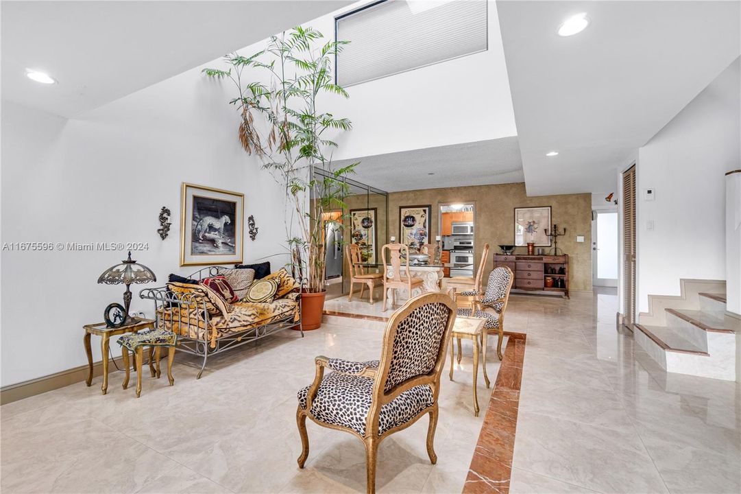 En Venta: $1,700,000 (3 camas, 2 baños, 2265 Pies cuadrados)