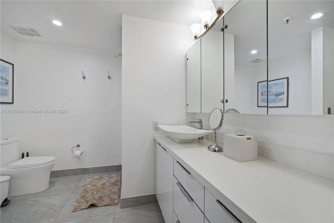 En Venta: $545,000 (3 camas, 2 baños, 1460 Pies cuadrados)