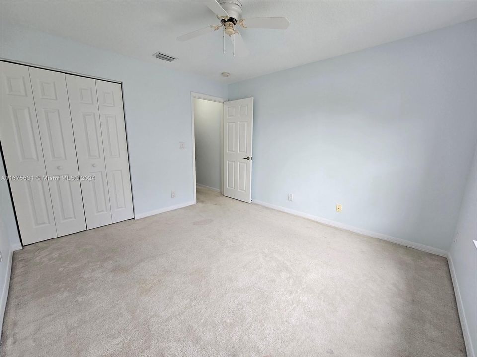 For Rent: $2,400 (2 beds, 2 baths, 1261 Square Feet)