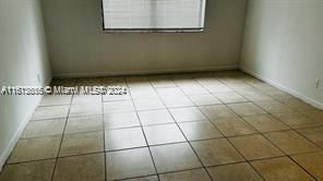 For Rent: $1,500 (1 beds, 1 baths, 775 Square Feet)