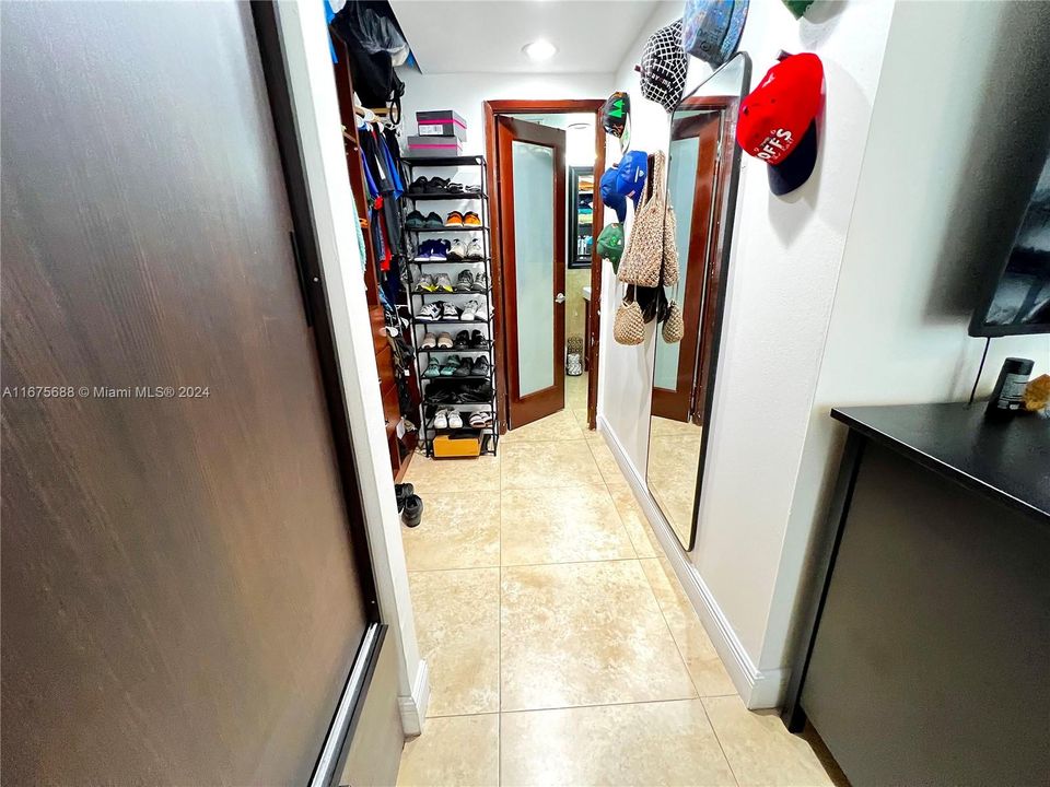 En Venta: $220,000 (1 camas, 1 baños, 844 Pies cuadrados)