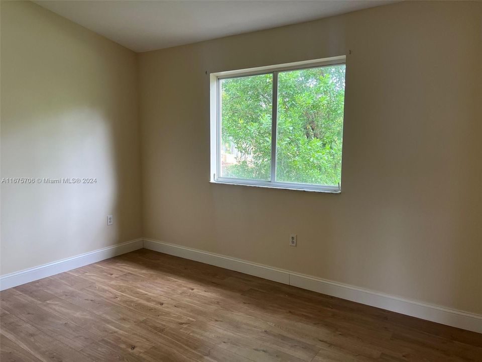 For Rent: $2,000 (2 beds, 2 baths, 815 Square Feet)