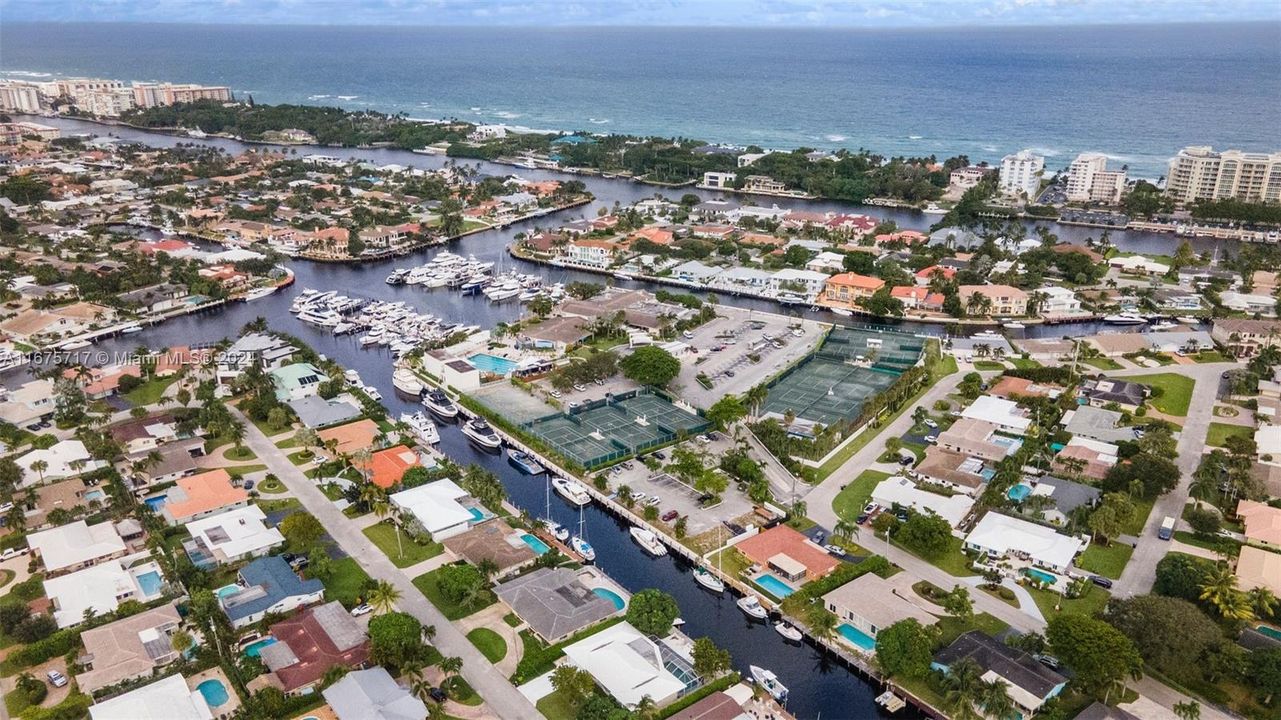 Lighthouse Point Yacht Club