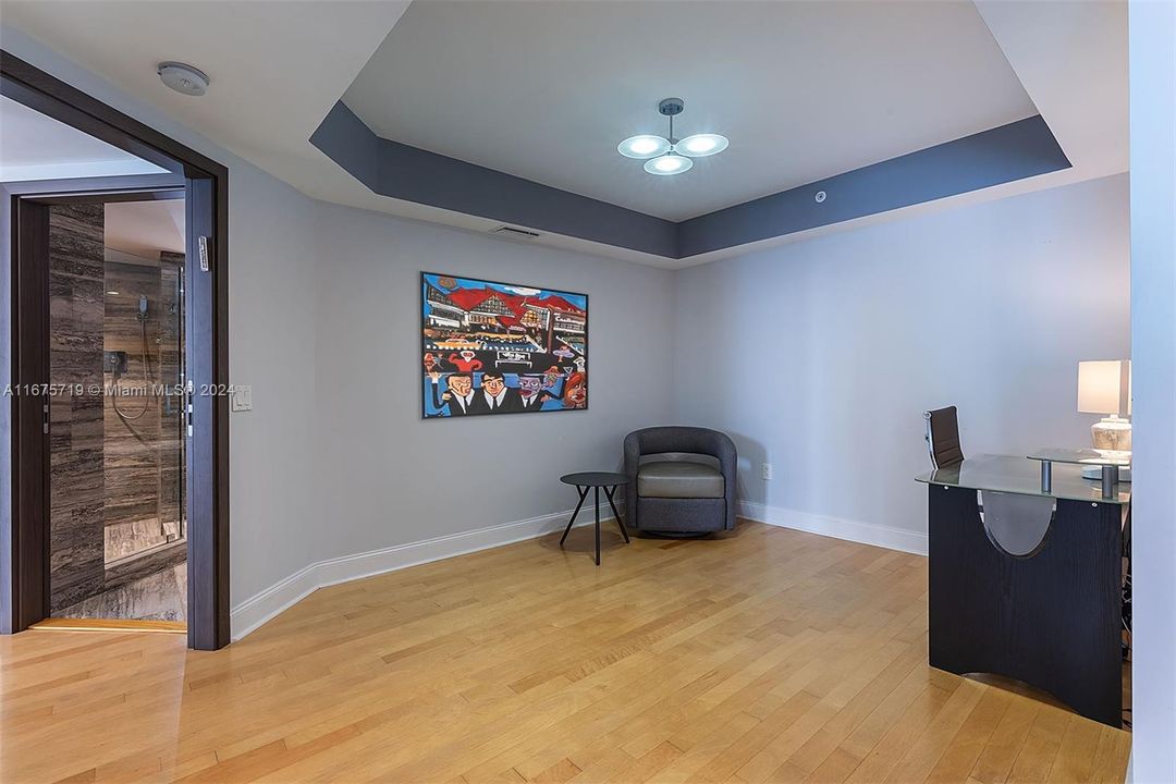 For Sale: $995,000 (2 beds, 2 baths, 1530 Square Feet)