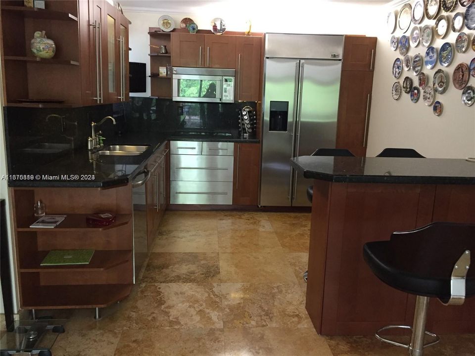 En Venta: $1,090,000 (3 camas, 2 baños, 2265 Pies cuadrados)