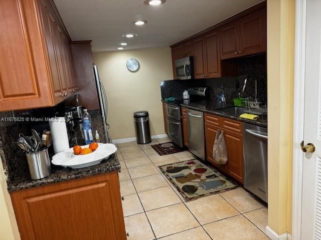 For Rent: $5,500 (2 beds, 2 baths, 1550 Square Feet)