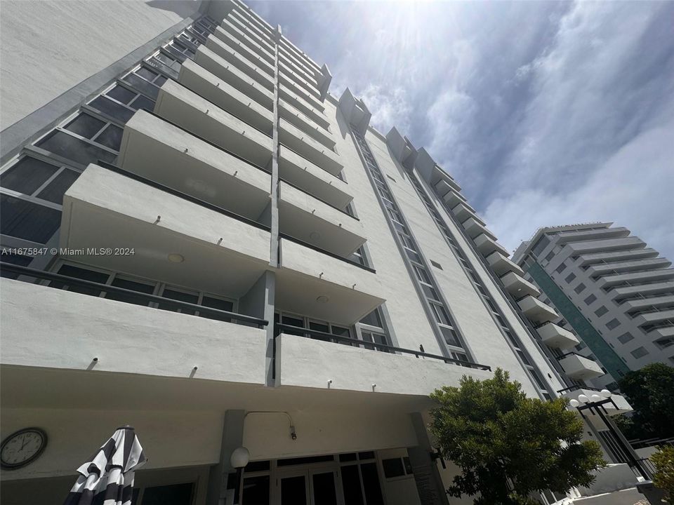 En Venta: $750,000 (2 camas, 2 baños, 1085 Pies cuadrados)