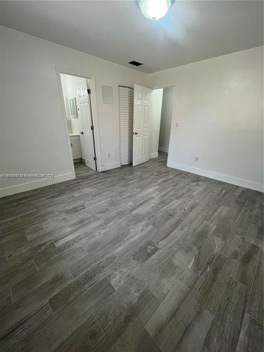 For Rent: $3,400 (3 beds, 2 baths, 1837 Square Feet)