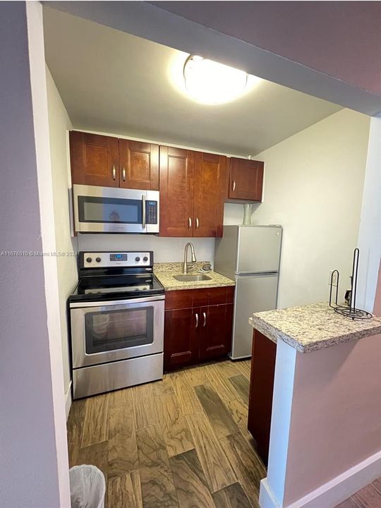 For Sale: $220,000 (0 beds, 1 baths, 396 Square Feet)