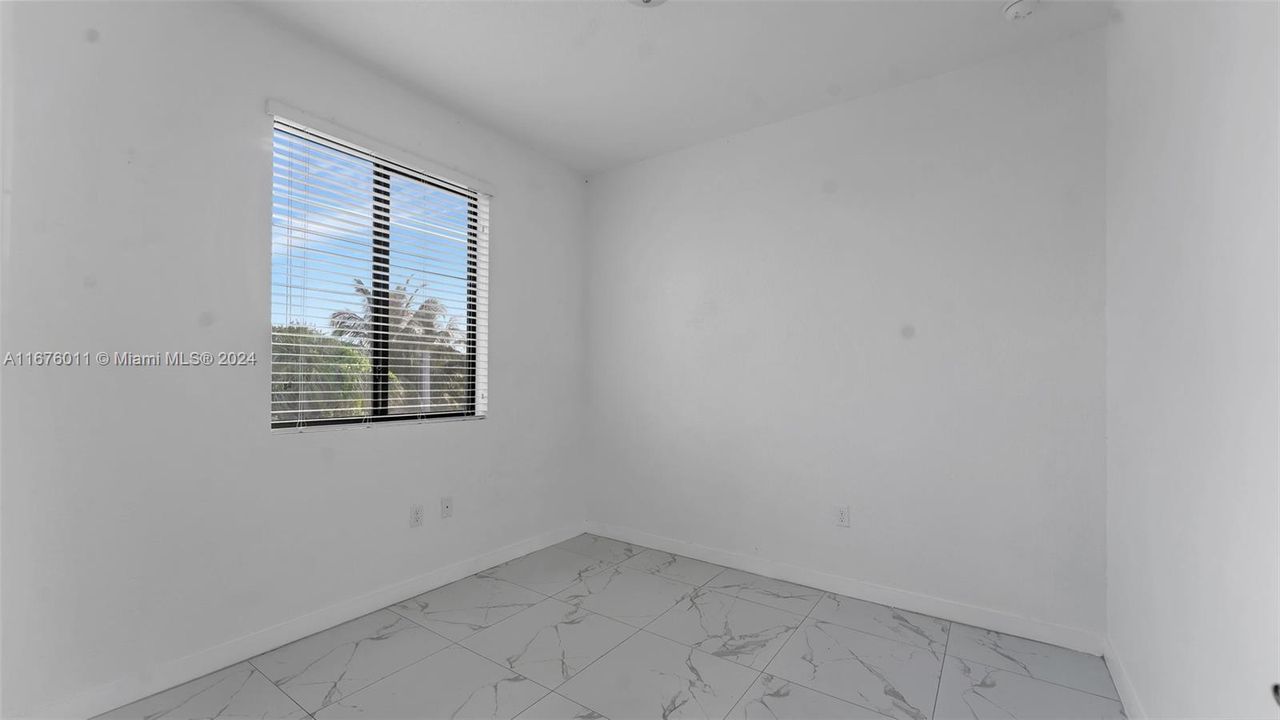 Recently Rented: $2,350 (2 beds, 2 baths, 1134 Square Feet)