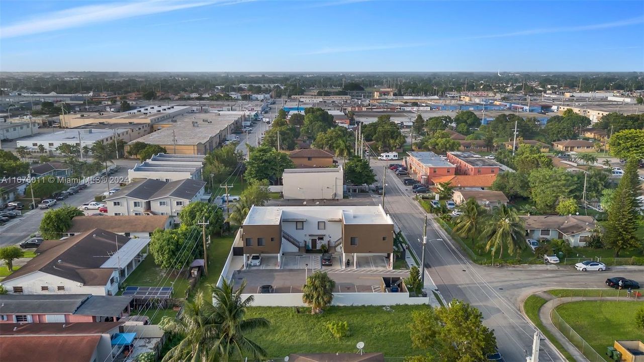 Recently Rented: $2,350 (2 beds, 2 baths, 1134 Square Feet)