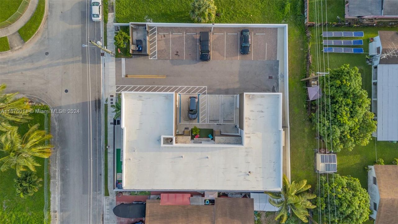 Recently Rented: $2,350 (2 beds, 2 baths, 1134 Square Feet)