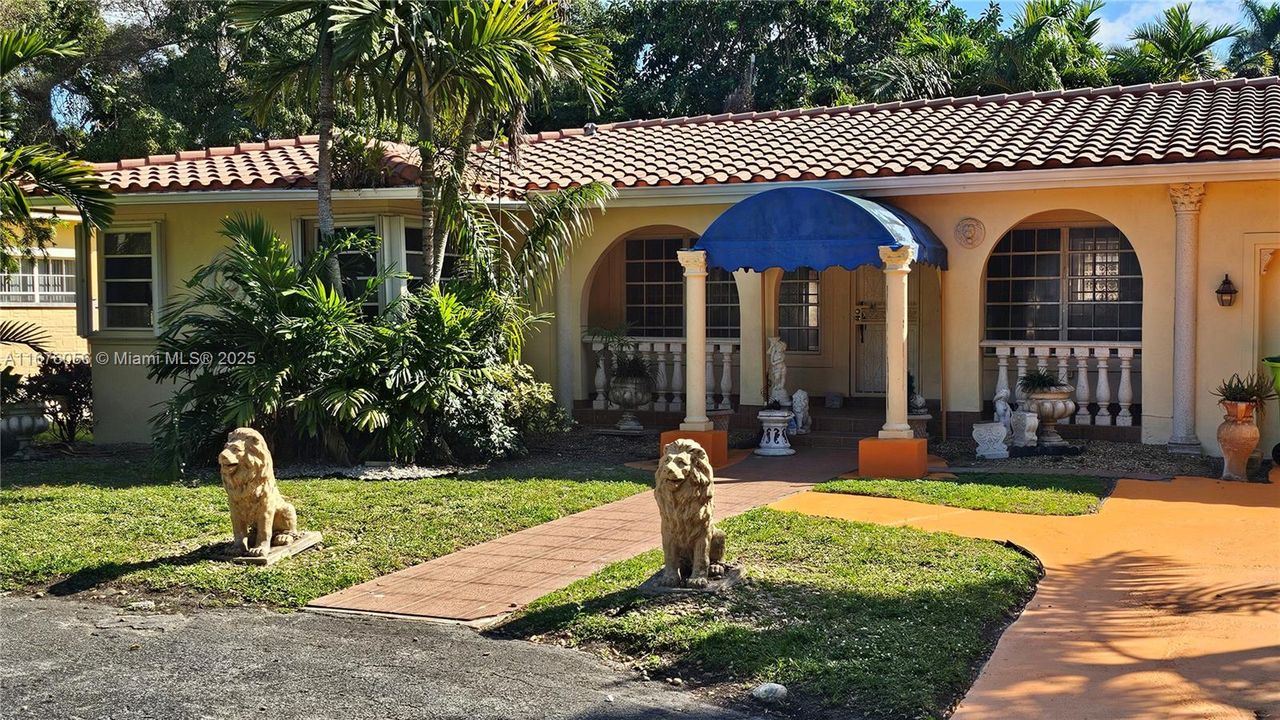 待售: $900,000 (3 贝兹, 2 浴室, 1479 平方英尺)