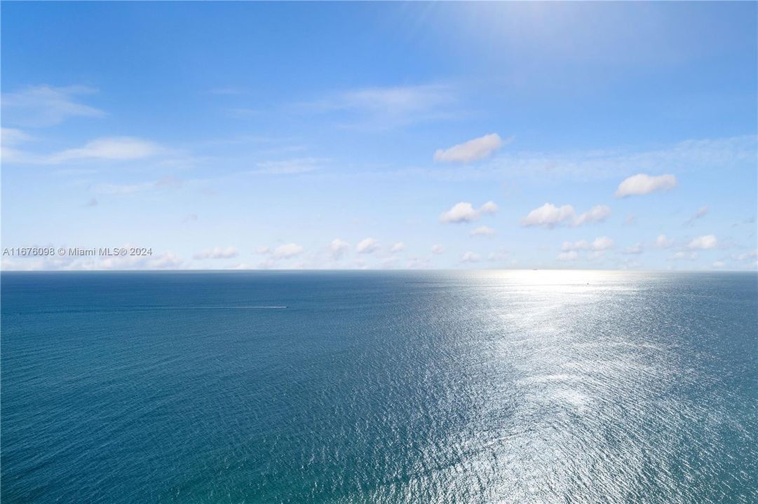 Endless Unobstructed Ocean Views