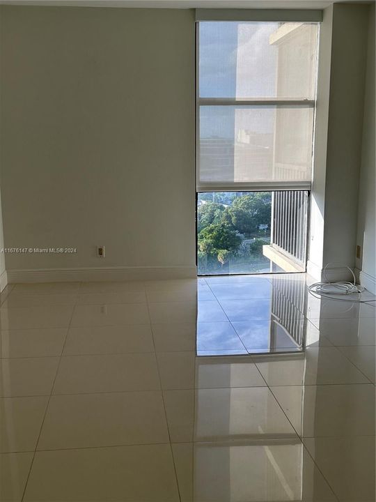 En Venta: $329,500 (1 camas, 1 baños, 1038 Pies cuadrados)