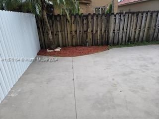 For Rent: $3,400 (3 beds, 1 baths, 1708 Square Feet)