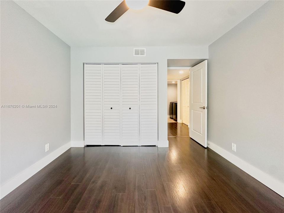 For Rent: $3,100 (3 beds, 2 baths, 1557 Square Feet)