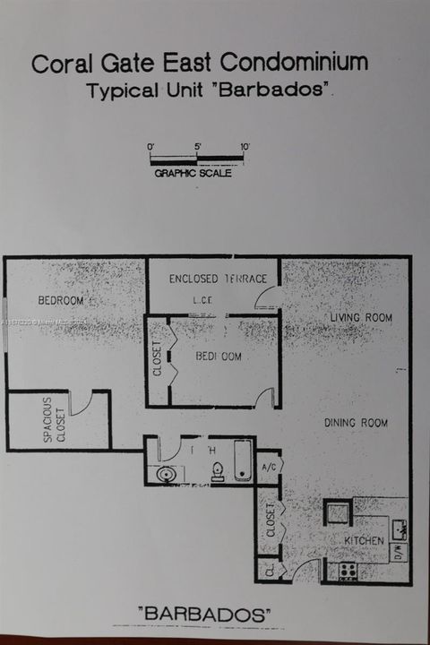 For Sale: $275,900 (2 beds, 1 baths, 1035 Square Feet)