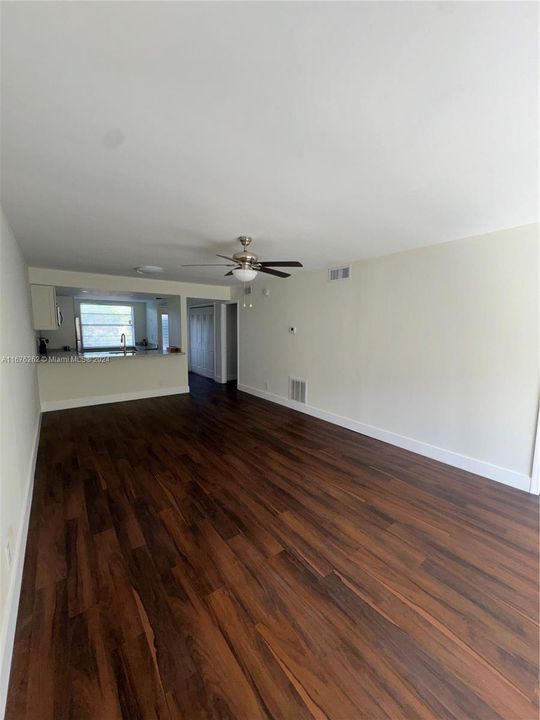 For Rent: $1,750 (2 beds, 2 baths, 904 Square Feet)