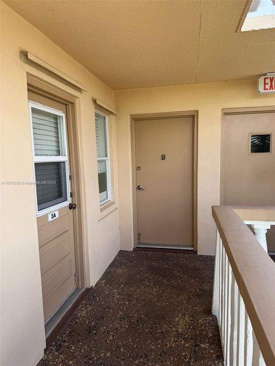 For Rent: $2,300 (2 beds, 2 baths, 1190 Square Feet)