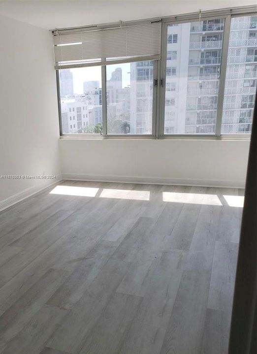 For Rent: $3,900 (2 beds, 2 baths, 1187 Square Feet)